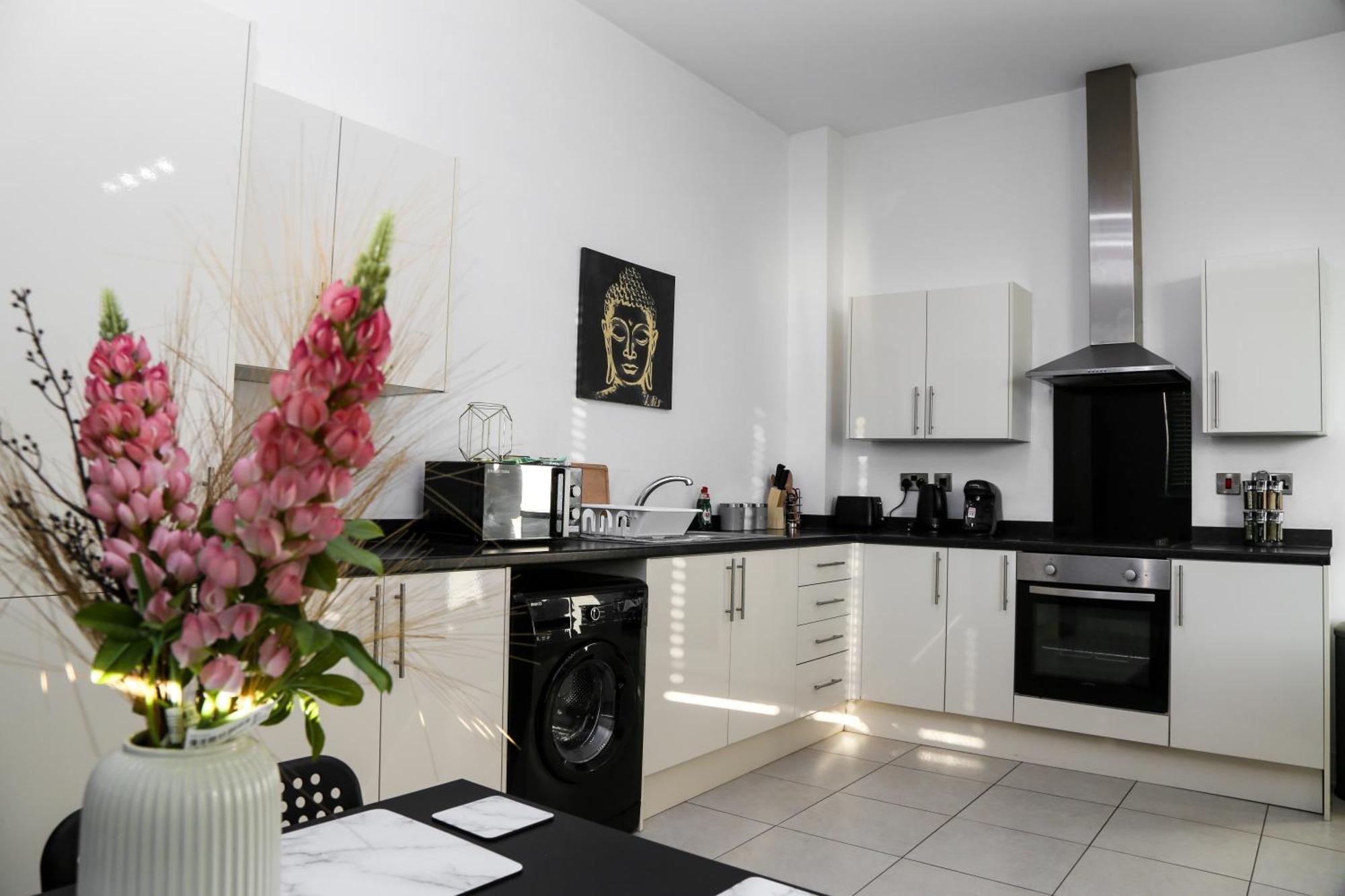 شقة Luxurious & Lavish Salford Quays Free Parking مانشستر المظهر الخارجي الصورة