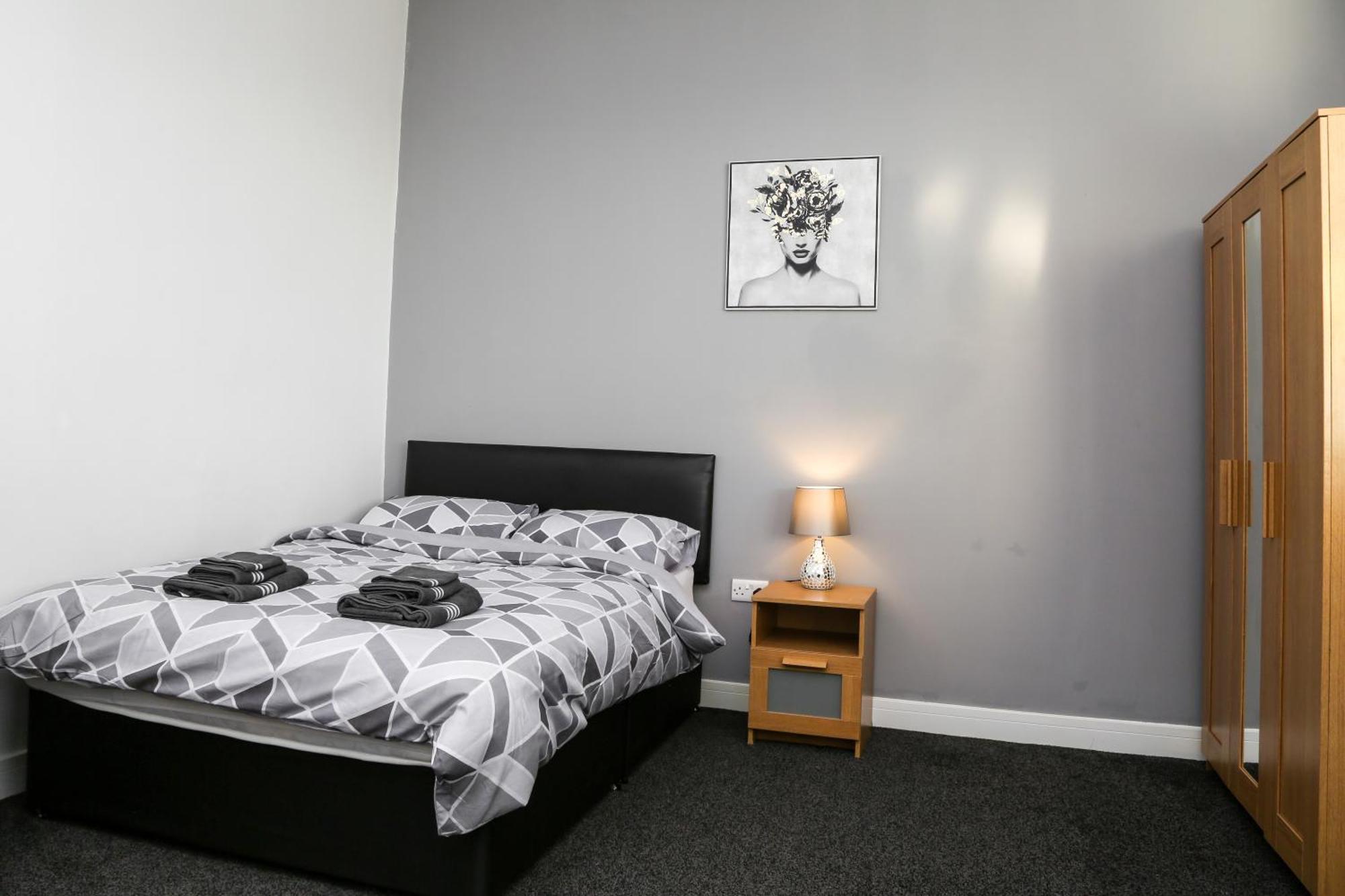 شقة Luxurious & Lavish Salford Quays Free Parking مانشستر المظهر الخارجي الصورة